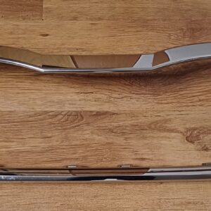 Chromový rámeček přední masky Škoda Octavia IV