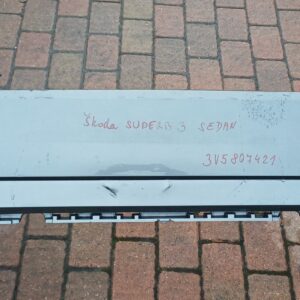 Zadní nárazník Škoda SUPERB III